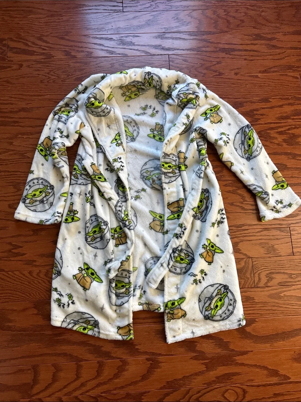 Star Wars Kids Robe Green White Baby Yoda Plush Hooded Bathrobe